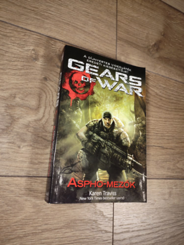 Karen Traviss - Aspho-mez�k / Gears of War