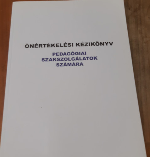 Dr. Szebedy Tas  (Szerk.) - nrtkelsi kziknyv Pedaggiai szakszolglatok szmra