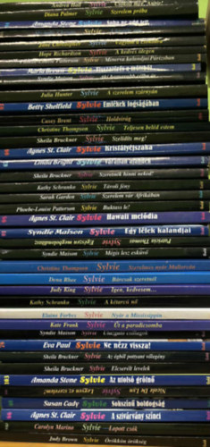 40 db Sylvie romantikus kötet