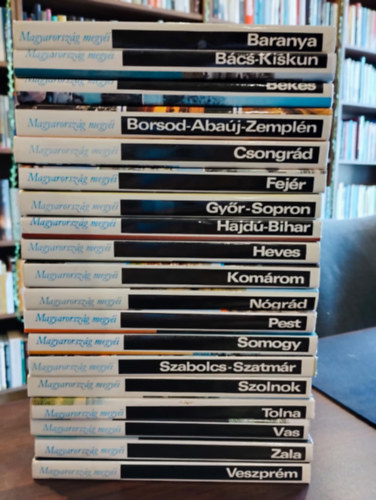Magyarorsz�g megy�i k�nyvcsomag 19 darabos K�NYVMENT� AJ�NLAT: Baranya, B�cs- Kiskun, B�k�s, Borsod- Aba�j- Zempl�n, Csongr�d, Fej�r, Gy�r-Sopron, Hajd�- Bihar, Heves, Kom�rom, N�gr�d, Pest, Somogy, Szabolcs- Szatm�r, Szolnok, Toln