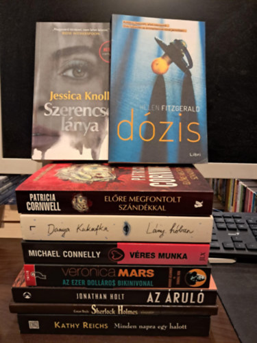 Jessica Knoll, Helen Fitzgerald, Patrica Cornwell, Danya Kukafka, Michael Connelly, Rob Thomas, Jonathan Holt - 9 db-os krimi KNYVMENT AJNLAT: Szerencse lnya+Dzis+Elre megfontolt szndkkal+Lny a hban+Vres munka+