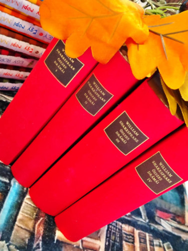 William Shakespeare - William Shakespeare �sszes dr�m�i I-IV.