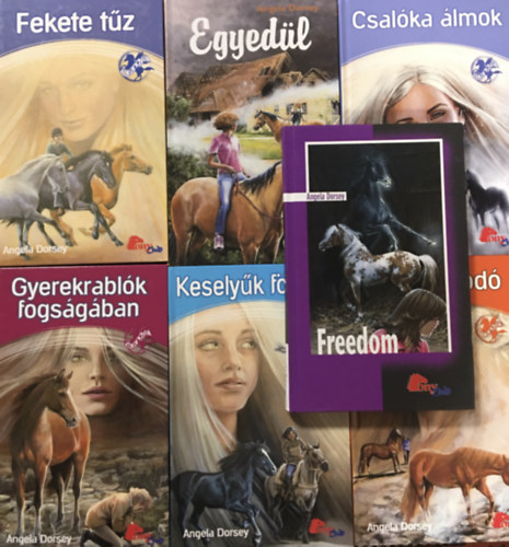 Angela Dorsey - Pony Club knyvcsomag (7 ktet)