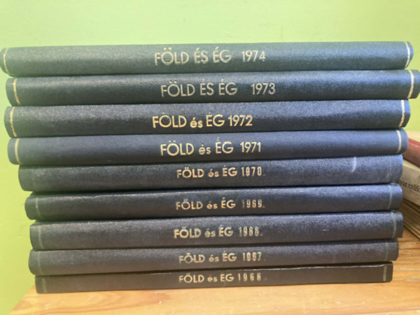 9 db F�ld �s �g foly�irat ( egybek�tve )