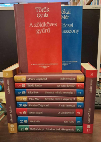 Jkai Mr, Trk Gyula, Brdy Sndor, Kemny Zsigmond, Kaffka Margit, Ambrus Zoltn Mikszth Klmn - 11 db-os A magyar prza klasszikusai knyvcsomag: Midas kirly, A fekete vros, A lcsei fehr asszony, A zldkves gyr, Rab oroszln, Az ezst kecske, Szeretve mind a vrpadig I-II., A szv rvnyei, A falu jegyzje, Rab Rby, Sz