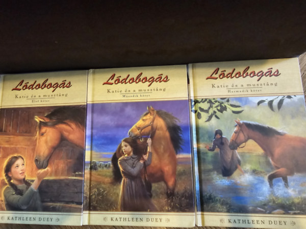 Kathleen Duey - L�dobog�s - Katie �s a muszt�ng 1-3. k�tet
