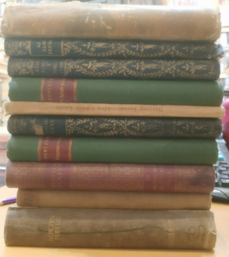 Herczeg Ferenc - 10 db Herczeg Ferenc: Fenn �s lenn; L�lekrabl�s/A kir�lyn� fut�rja; Az els� fecske; �szaki f�ny; �rva L�szl� kir�ly; A feh�r p�va; �lomorsz�g; Balatoni rege/Az ezredes/Tilla; A Nap fia; Mutamur