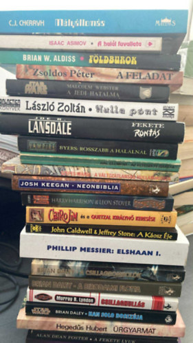 Zsoldos Pter, Brian Daley, Alan Dean Foster, Isaac Asimov Phillip Messier - 22 db sci-fi s fantasy ktet