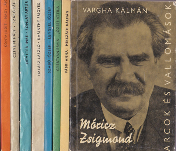 Arcok �s vallom�sok k�nyvcsomag 8 db