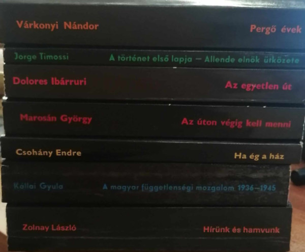 7 db T�nyek �s Tan�k