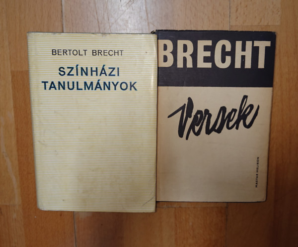 Bertold Brecht - 2 k�tet Bertold Brechtt�l: Sz�nh�zi tanulm�nyok, Versek
