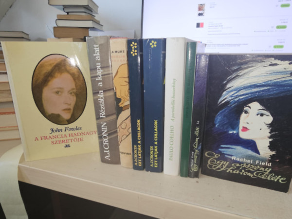 Pierre La Mure, A. J. Cronin, Cronin A.J., Paulo Coelho, Dino Buzzati, Rachel Field John Fowles - 7db klasszikus irodalom, 9 ktetben, KNYVMENT AJNLAT: A francia hadnagy szeretje+ Moulin Rouge+ Rztbla a kapu alatt+ Ezt ltjk a csillagok I-II+ A portobelli boszorkny+ Egy szerelem trtnete+ Egy asszony hrom lete I-II