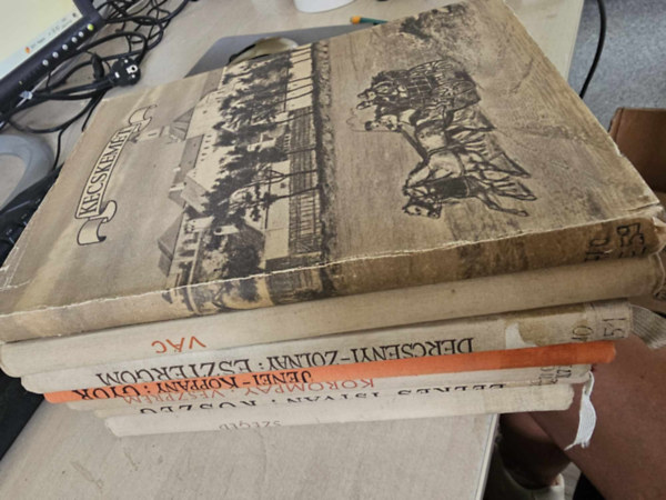 Nagy Zolt�n-Papp Imre, Lelkes Istv�n, Korompay Gy�rgy, Jenei Ferenc-Kopp�ny Tibor, Dercs�nyi Dezs�-Zolnay L�szl�, Dercs�nyi-Granaszt�i, Entz-Genthon-Szappanos - 7db a v�rosk�pek-m�eml�kek sorozatb�l: Szeged+ K�szeg+ Veszpr�m+ Gy�r+ Esztergom+ V�c+ Kecskem�t - K�NYVMENT� AJ�NLAT