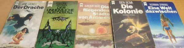 Alan Burt Akers, Ben Bova, Jane Gaskell, Norman Spinrad Fredric Brown - 5 db Heyne Sci-Fi: Der Drache (3516); Der Unheimliche Aus dem All (3050); Die fligenden Stadte von Antares (3607); Die Kolonie (3764); Eine Welt dazwischen (3963)(5 ktet)