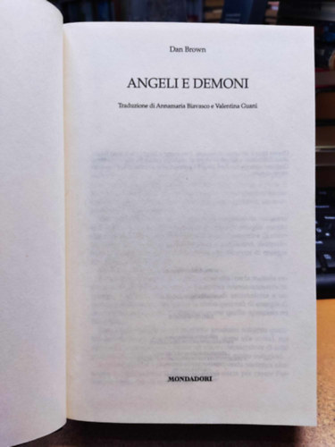Dan Brown - Angeli e demoni