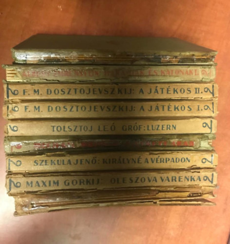 Tolnai Reg�nyt�ra 9 db