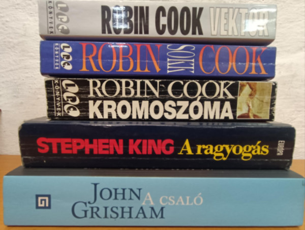 Stephen King, Robin: Cook John Grisham - Sz�rakoztat� irodalmi k�nyvcsomag