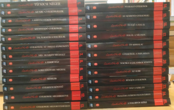 Agatha Christie - A ponyva kir�lyai: Agatha Christie - A krimi kir�lyn�je sorozat 1-25.