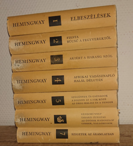 Ernest Hemingway - Ernest Hemingway életműkiadása a Helikon Kiadó gondozásában 1-7. (A kötetek tartalma a leírásban olvasható)