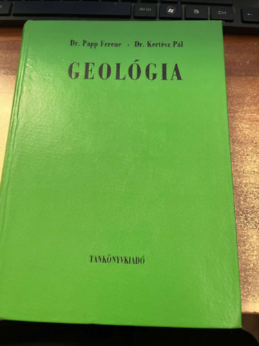 Dr. Papp F.-Dr. Kertsz P. - Geolgia mrnkhallgatk szmra