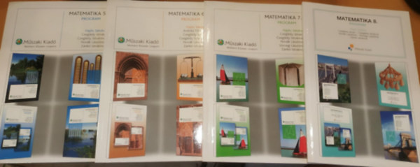 Czeglédy István, Zankó Istvánné, Novák Lászlóné, Andrási Tiborné, Hajdu Sándor - 4 db Matematika 5-8 program (Műszaki kiadó)