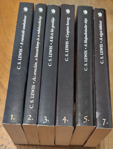 C. S. Lewis - Narnia krónikái 1-5, 7.