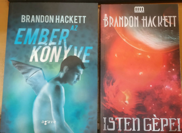 Brandon Hackett - 2 db Brandon Hackett: Az ember k�nyve + Isten g�pei