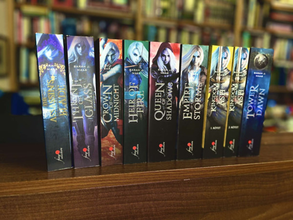 Sarah J. Maas - vegtrn sorozat 1-7.:Throne of Glass  +  - jkorona + Heir of Fire - A tz rkse +  Queen of Shadows - rnyak kirlynje  + Empire of Storms - Viharok birodalma  + Tower of Dawn - A hajnal tornya + Kingdom of Ash - Felperzsel