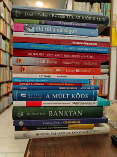 Knyvcsomag, 20 db. gazdasg, menedzsment, Idegenforgalmi rendezvnyek s kongresszusok szervezse+Tl az idk jelein+A Sandler-szablyok+ld tl a vlsgot+A szemlygyi tevkenysg gyakorlata+Katasztrfaigazgats+Kzgazdasgrl