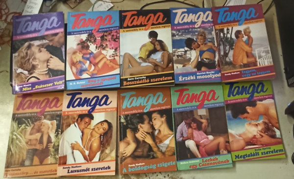 Edna Meare, M.R.Heinze, Sara Carnaby, Harriet Hawke, Több szerző - 10 db Tanga romantikus füzet