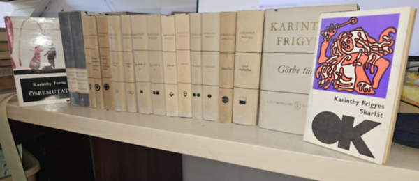 Karinthy Ferenc Karinthy Frigyes - 13db Karinthy m� 18 k�tetben, K�NYVMENT� AJ�NLAT: F�ljelentem az emberis�get I-II+ Mennyei riport- Utaz�s a kopony�m k�r�l+ Utaz�s Faremid�ba- Capill�ria- K�t�lt�nc+ Versek+ Idom�tott vil�g I-II+ �gy �rtok ti I-II+ Jelbesz�d I-I