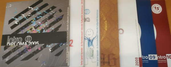 7 db Intro Diploma - BME ipari termék- és formatervező mérnök hallgatók kiadványa