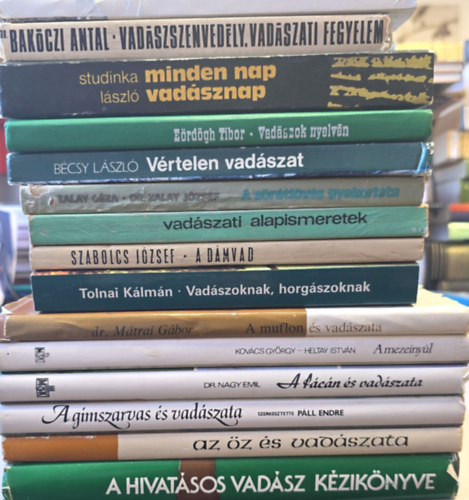 Studinka L�szl�, E�rd�gh Tibor, B�csy L�szl�, Tolnai K�lm�n, Dr. Borzs�k Ben�, Szabolcs J�zsef, B�lint-D�cz-Farkas-Nagy-Saly, Dr. Bak�czi Antal, P�ll Endre, Dr. Berd�r B�la, Dr. Borz - ---