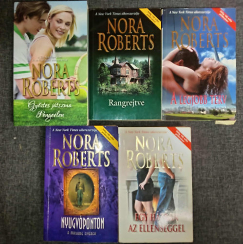 Nora Roberts - (5db) Nora Roberts Romantikus könyvcsomag: Győztes játszma pengeélen / Rangrejtve / A legjobb terv / Egy házban az ellenséggel / Nyugvóponton