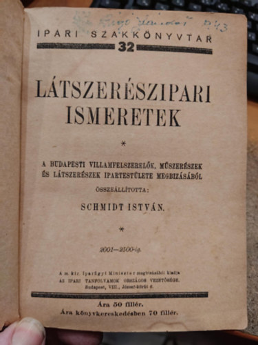 Scmidt Istv�n - L�tszer�szipari ismeretek