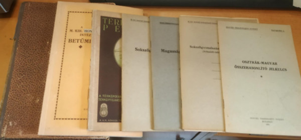 V�r�s J�zsef, Honv�d T�rk�p�szeti Int�zet - 7 db t�rk�p�szet: Tereptan, terep�br�zol�s, t�rk�phaszn�lat, terepfelm�r�s; M. Ki. Honv�d T�rk�p�szeti Int�zet bet�mintak�nyve; T�rk�p�szeti p�ld�k; III. Soksz�gvonal m�r�si jkv.; Magass�gm�r�si jegyz�k�nyv; X. Soksz�g
