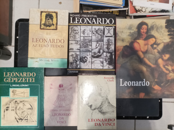 /db Leonardo da Vinci knyv: