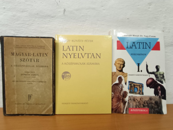 Nagy-Kov�ts-P�ter Buri�n J�nos - Latin nyelvtan k�nyvcsomag