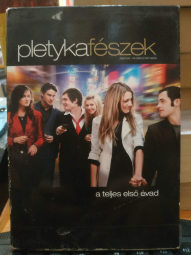 Pletykaf�szek - Teljes 1 �vad (5 DVD)