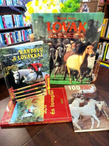 Várady Jenő, Flandorffer Tamás-Hajas József Heidrun Werner - Lovas könyvcsomag 4 darabos: Lovak (fajták, tartás, kiképzés, sport), Randevú a lovakkal, 100 kérdés és válasz a lóról, Ló és lovaglás