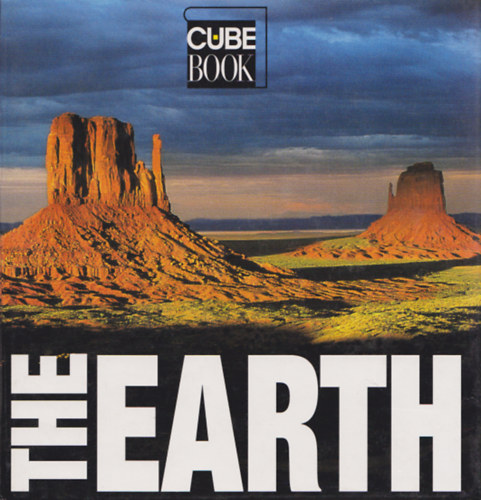 Alberto Bertolazzi - The Earth (Cube book)