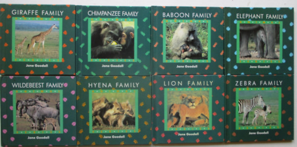 8 ktet az Animal series sorozatbl: Zebra family- Elephant family- Baboon family- Chimpanzee family- Lion family- Hyena family- Wildebeest family- Giraffe family