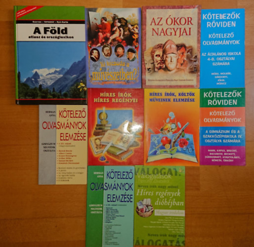 10 db az iskolai tanulmányokhoz hasznos könyv: Ki kicsoda a művészetben? / Az ókor nagyjai / Kötelező olvasmányok az általános iskola 4-8. osztálya számára / Kötelező olvasmányok a gimnázium és szakközépiskola IV. osztálya (telje