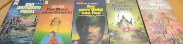 Jack Vance - 5 db Jack Vance: Der Damonen Prinz (3143); Der Mann ohne Gesicht (3448); Der neue Geist von Pao (282); Maske: Thaery (3742); Wyst: Alastor 1716 (3816)(5 k�tet)
