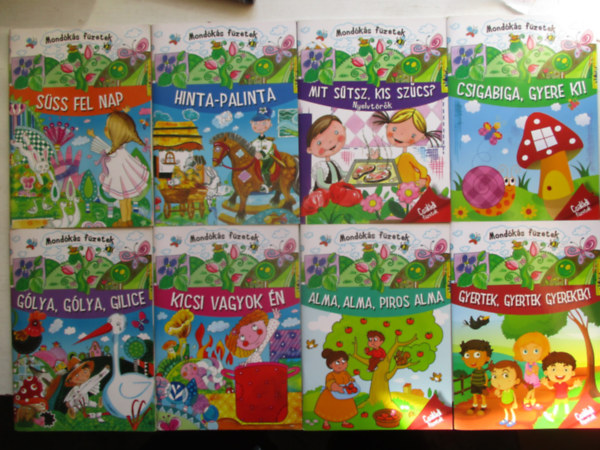 8 db mondks fzetek (Mit stzs kis szcs,Sss fel nap,Hinta-palinta, Csigabiga gyere ki,Kicsi vagyok n, stb..)