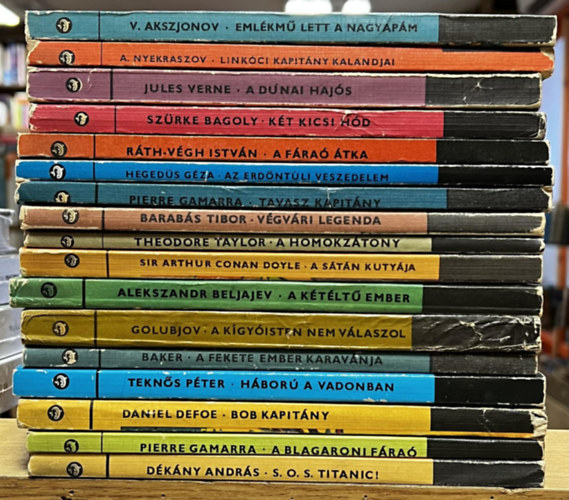 Pierre Gamarra, Daniel Defoe, Tekn�s P�ter, Betty Baker, Gleb Golubjov, Alekszandr Beljajev, Arthur Conan Doyle, Theodore Taylor, Barab�s Tibor, Heged�s G�za, R�th-V�gh Istv� D�k�ny Andr�s - ---