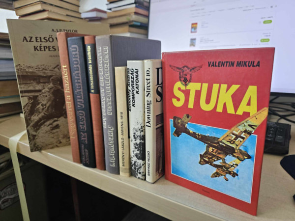 Dombrdy Lrnd szerk., Karsai-Somlyai, I. M. Majszkij, Bnysz Rezs, Simonffy Andrs, Mernyi Lszl, Valentin Mikula A. J. P. Taylor - 9db trtnelmi ktet, KNYVMENT ajnlat: Az els vilghbor kpes krnikja, Fegyverrel a hazrt, A felszabaduls krnikja, Az els vilghbor, Egy szovjet diplomata visszaemlkezsei, Downing Street 10., Komporszg kato