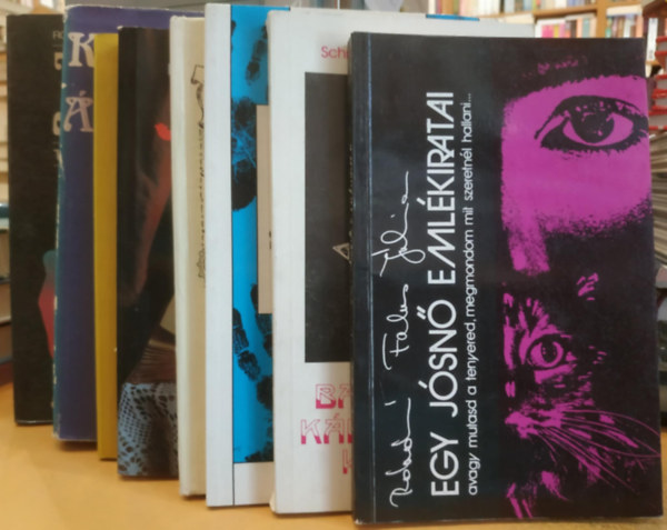 Schmidtn� Dr. Holl� Erzs�bet, Jen Van Guy, Ifj. L�nyay S�ndorn�, Dick Sutphen, Lesty�n S�ndor, Kr�dy Gyula, Rosta Erzs�bet-Johi Bharat R�n�n� Falus J�lia - 8 db j�sl�s: Egy j�sn� eml�kiratai; Babon�sok, k�rtyavet�k k�zik�nyve; A teny�r �s a szerelem; J�sl�s a k�zb�l; J�sk�nyv (Sutphen); J�sk�nyv (Lesty�n); �lmosk�nyv/Teny�rj�sl�sok k�nyve; Teny�rj�sl�s