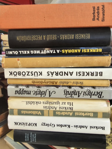 Berkesi Andrs - 11db Berkesi ktet, KNYVMENT AJNLAT: Siratfal+ Sell a pecstgyrn+ A tant meg kell lni+ A 13. gynk+ Kszbk+ Alkonydomb+ A fekete mappa+ Ha az igazsgra eskdtl...+ Valloms+ Kopjsok+ Szerelem hrom ttelben