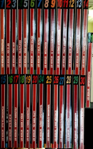 Leo Kessler - A háború kutyái 1-32. kötet - hiányos! (21, 22, 23, 32. kötet hiányzik)